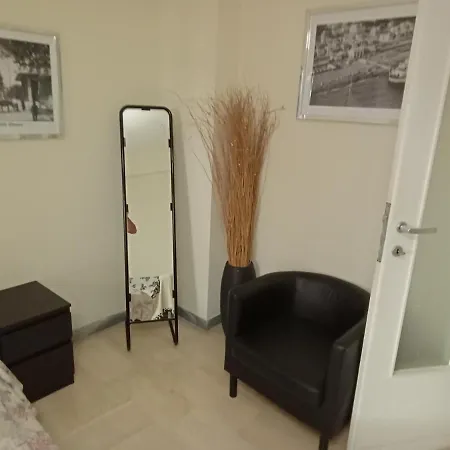 Πανσιόν Cristina 3*